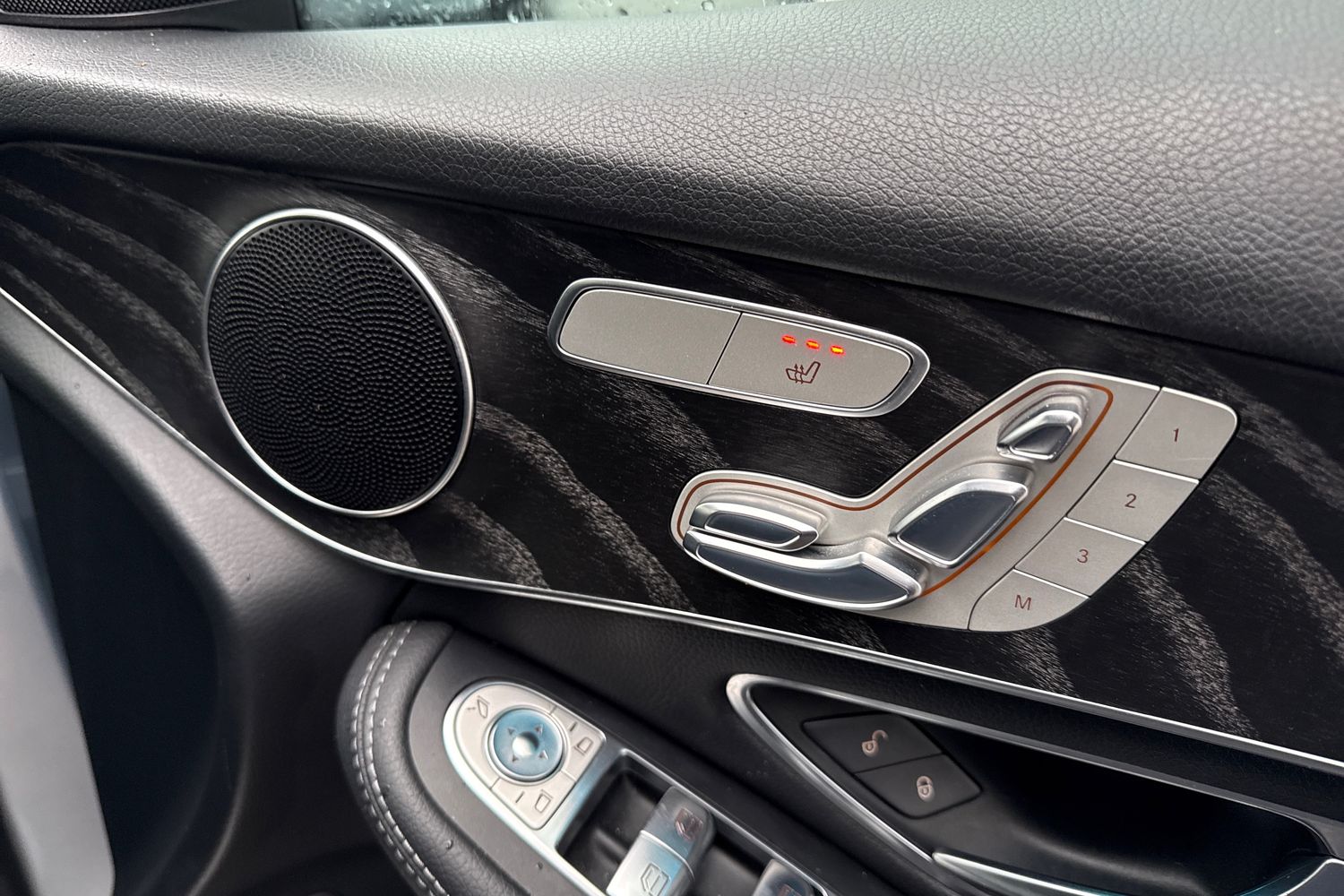 Used Mercedes-Benz GLC 2016 for sale - 76961465: Photo 40