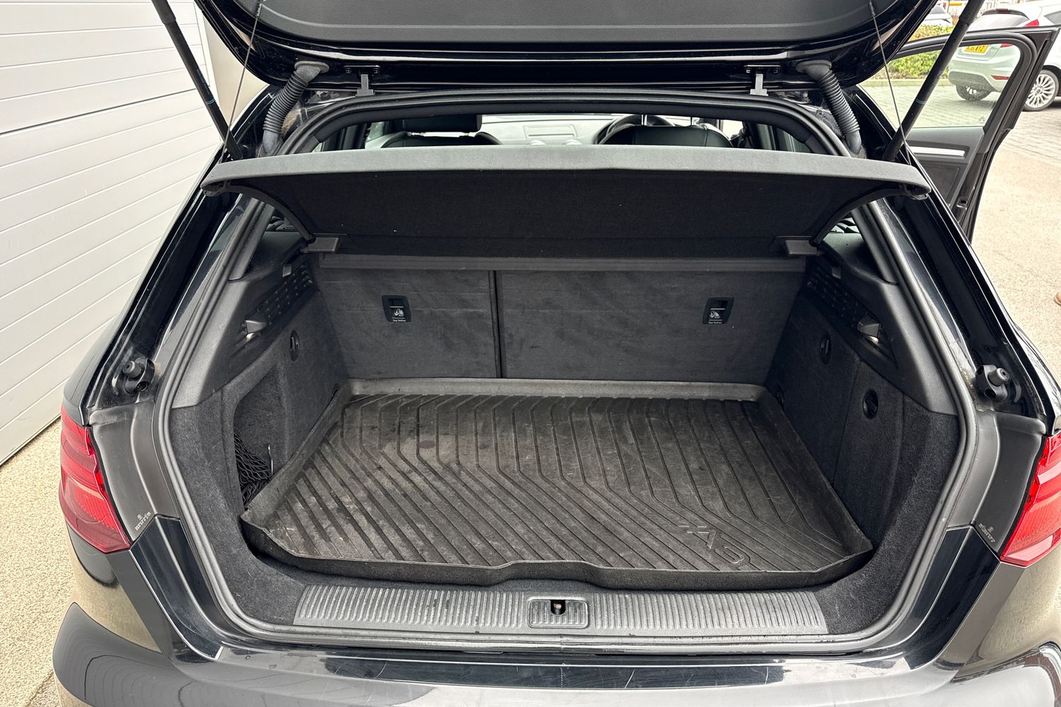 Used Audi S3 2017 for sale - 77812613: Photo 7