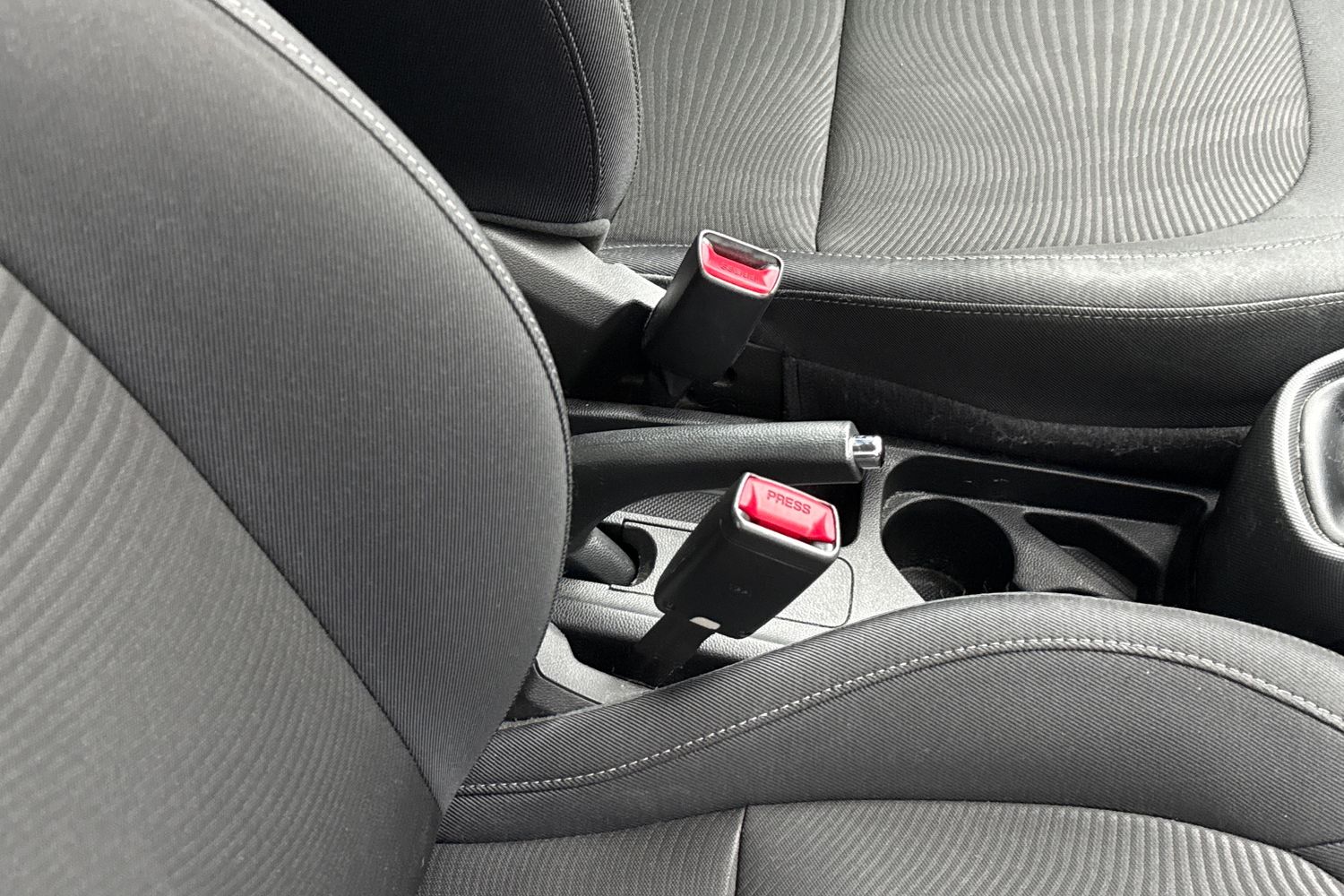 Used Hyundai i10 2017 for sale - 77275404: Photo 36