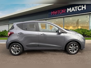 Used Hyundai i10 2017 for sale - 77275404: Photo