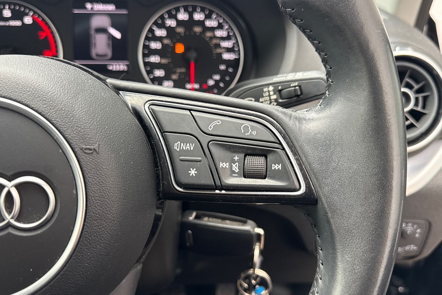 Used Audi Q2 2020 for sale - 76508965: Photo 51