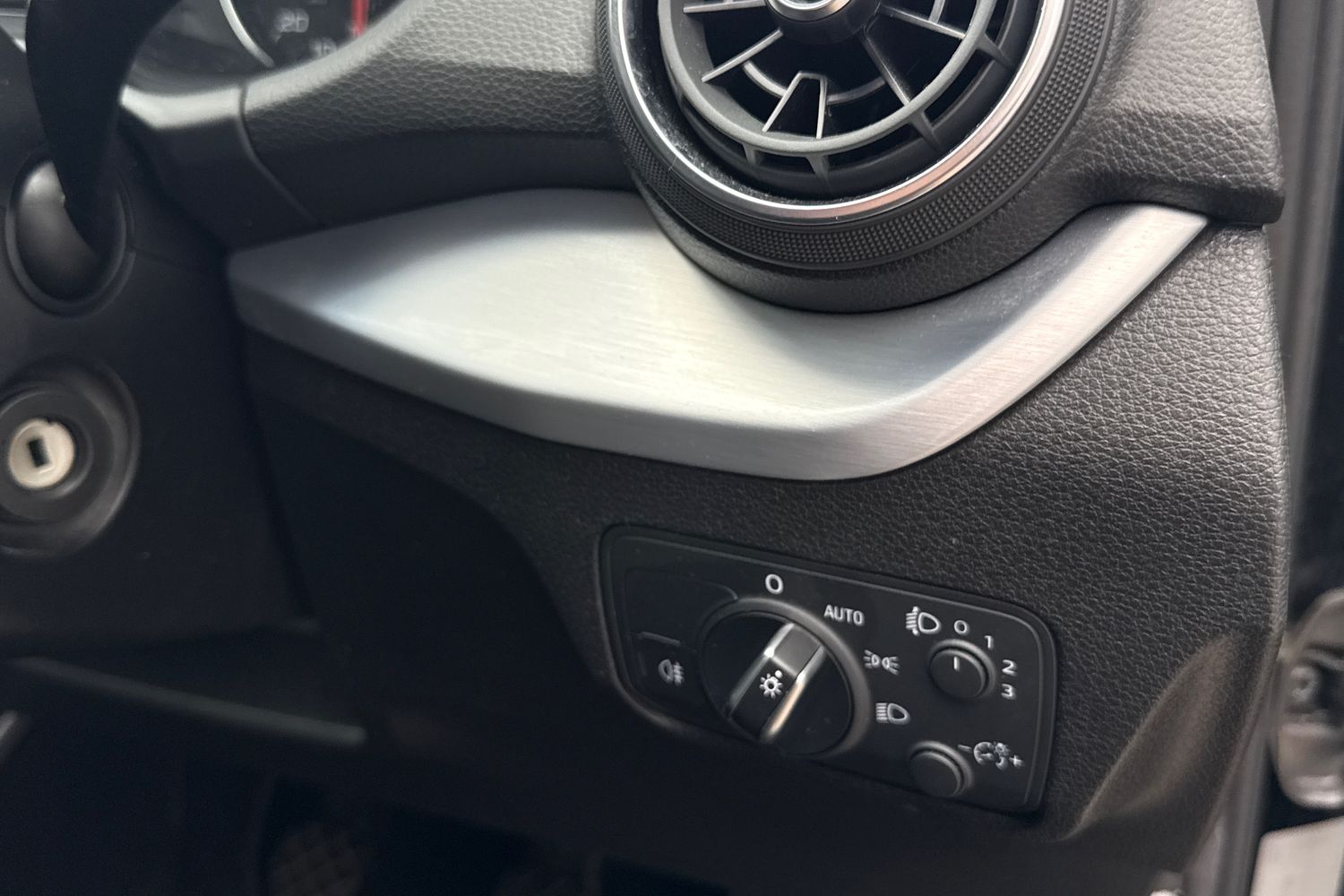 Used Audi Q2 2020 for sale - 76508965: Photo 56