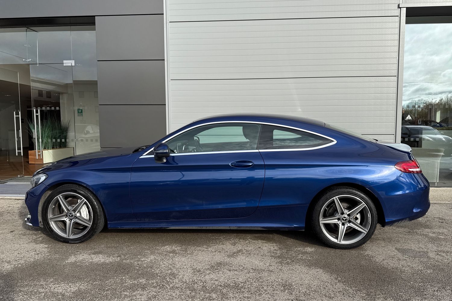 Used Mercedes-Benz C Class 2017 for sale - 76453545: Photo 33