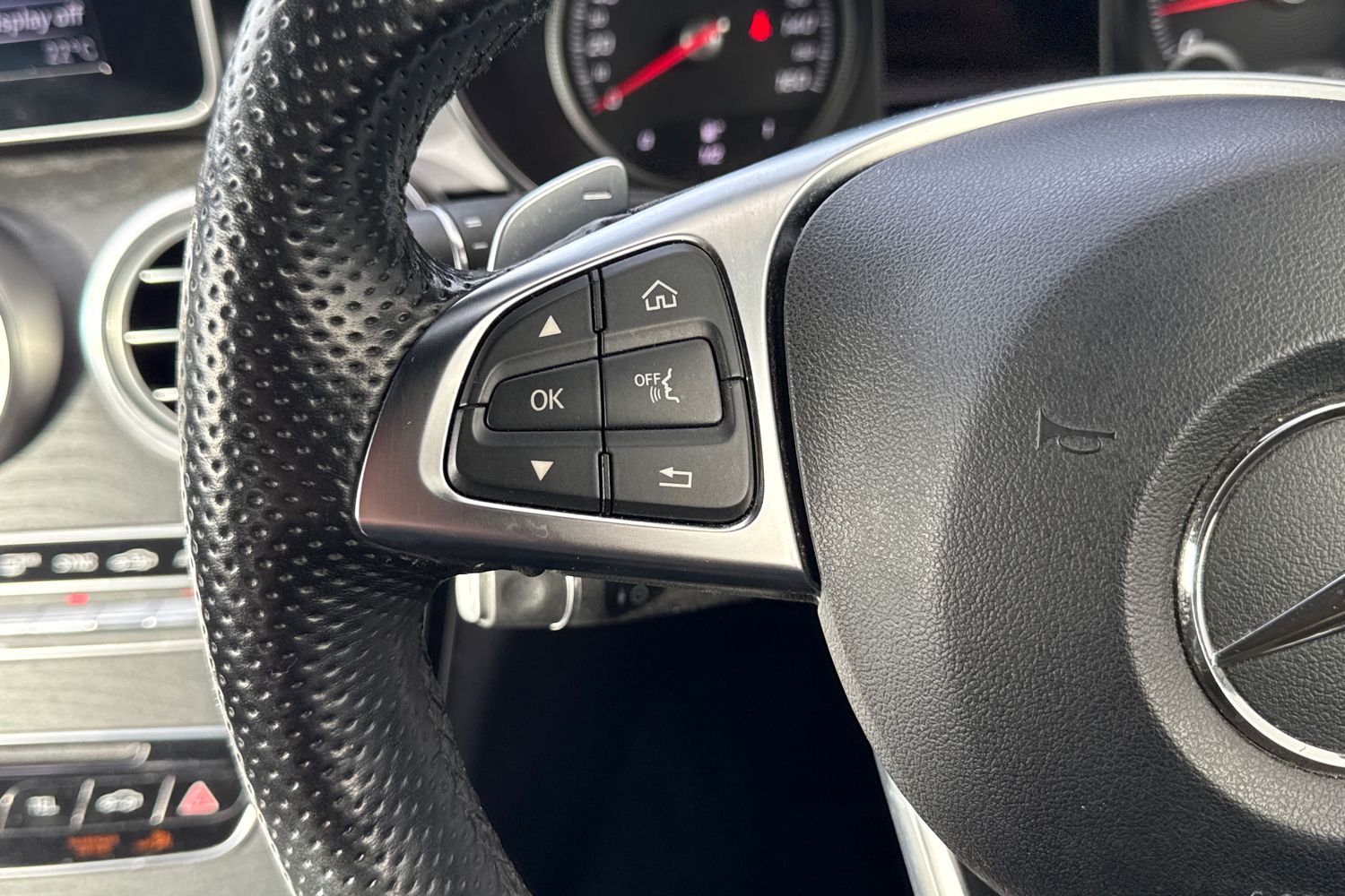 Used Mercedes-Benz C Class 2017 for sale - 76453545: Photo 51