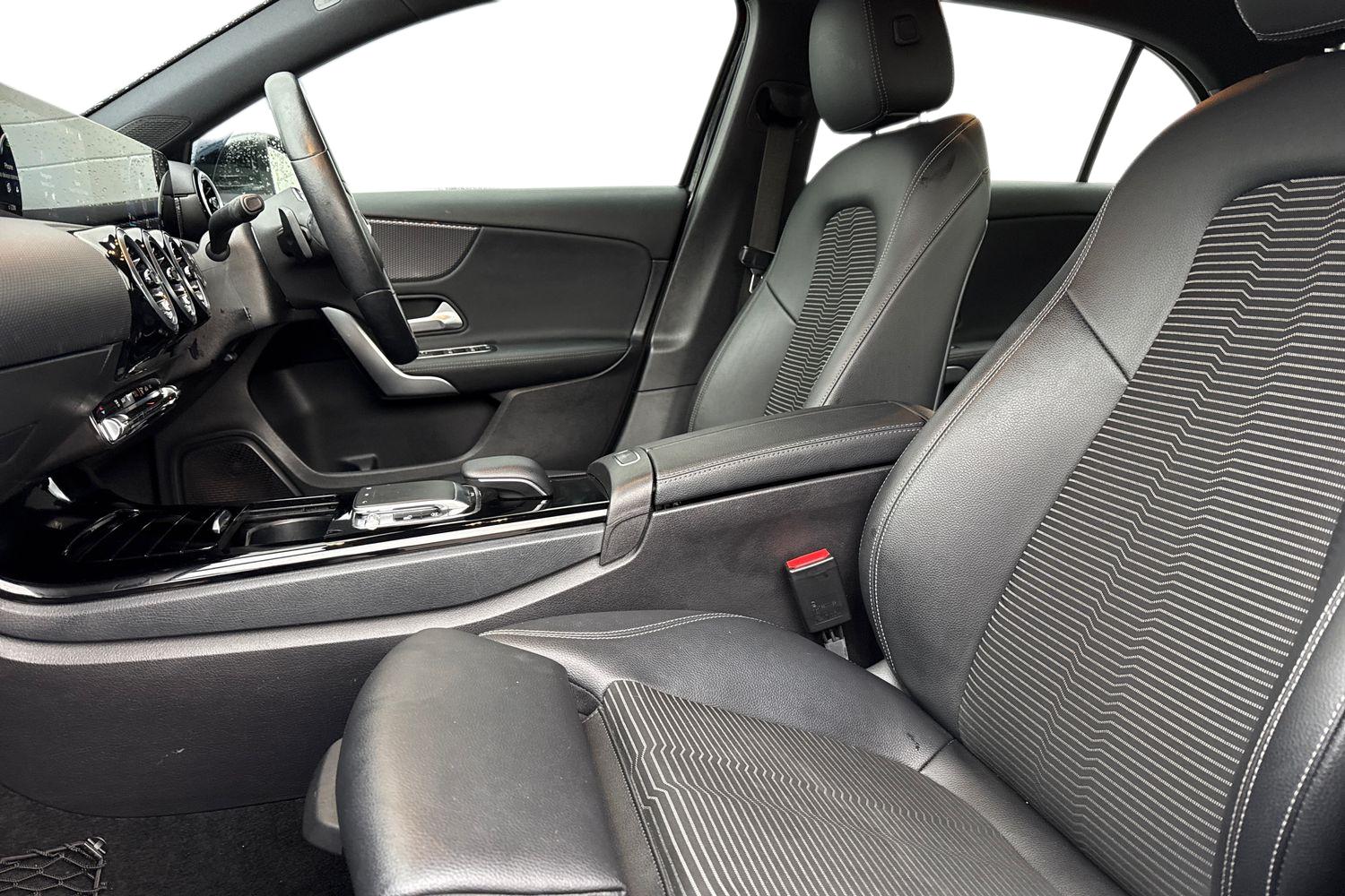 Used Mercedes-Benz A-Class 2019 for sale - 76546173: Photo 11