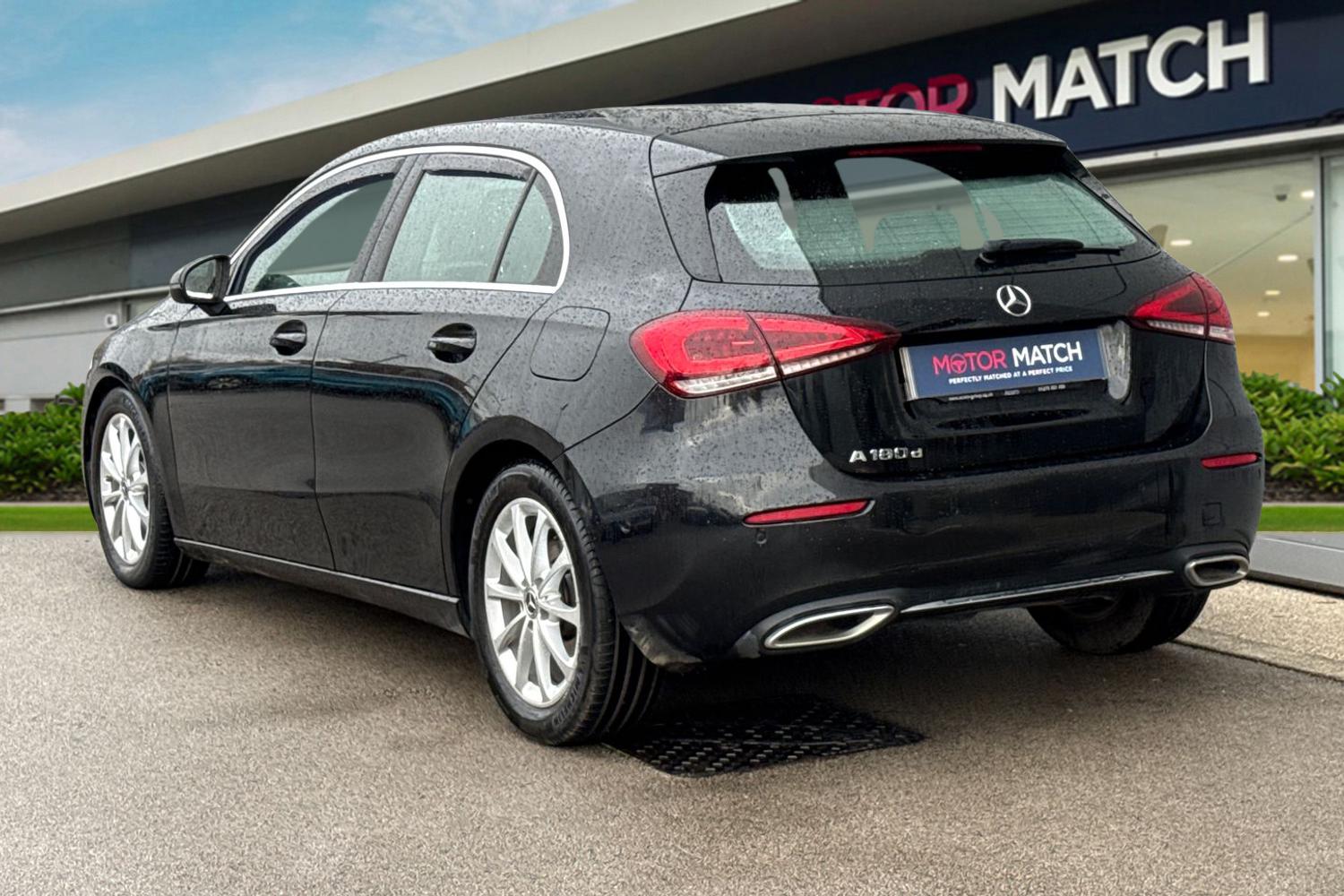 Used Mercedes-Benz A-Class 2019 for sale - 76546173: Photo 2