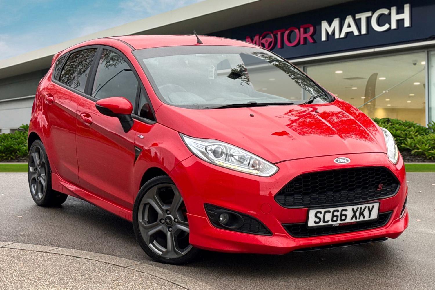 Used Ford Fiesta 2016 for sale - 76692263: Photo 1