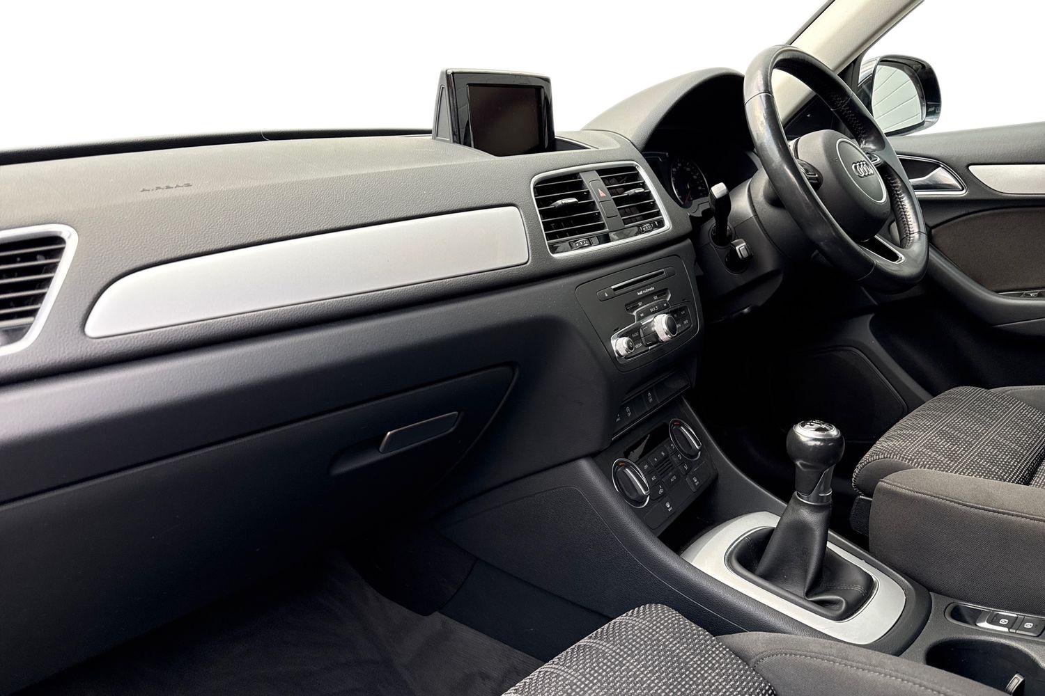 Used Audi Q3 2018 for sale - 77451092: Photo 15