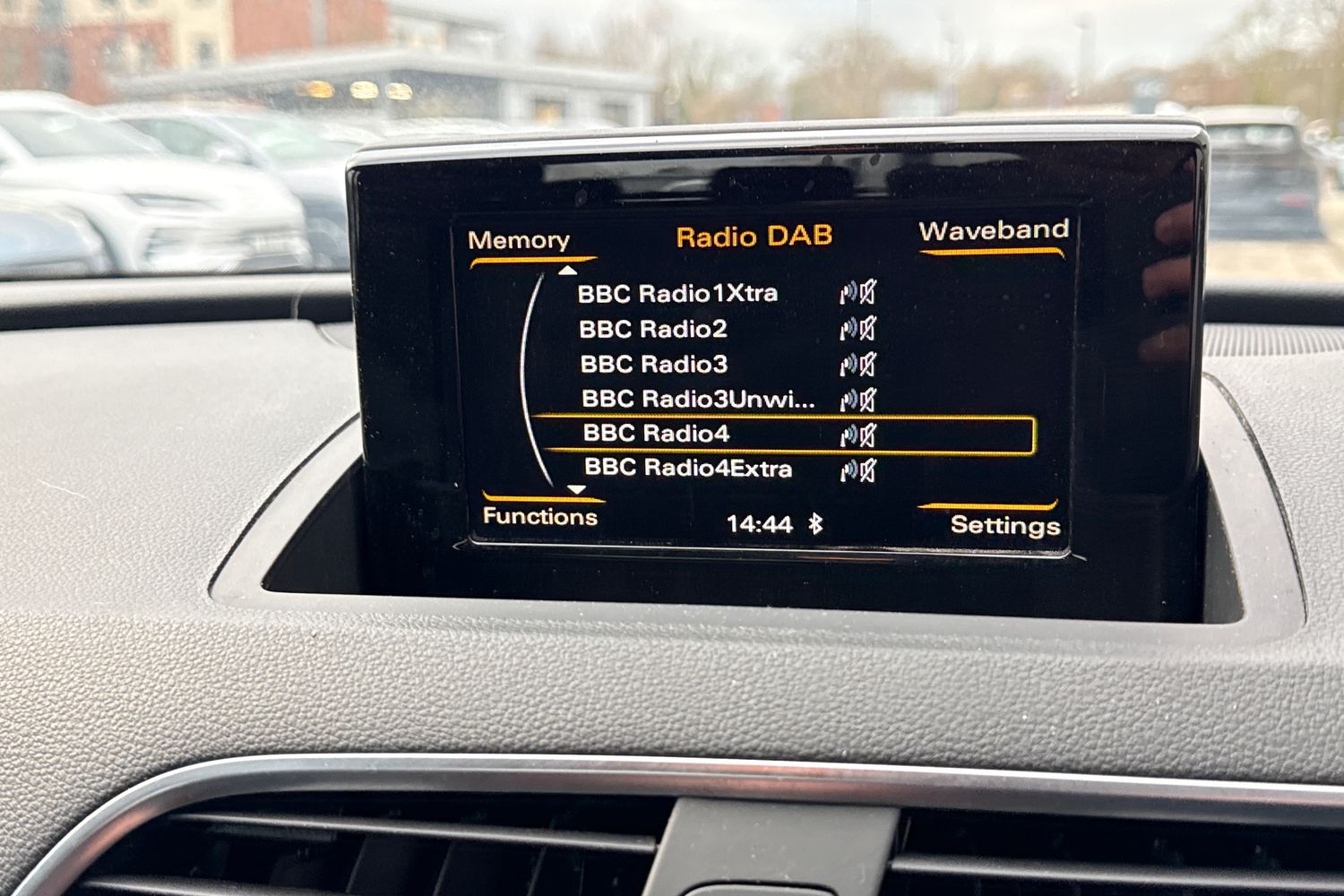 Used Audi Q3 2018 for sale - 77451092: Photo 45