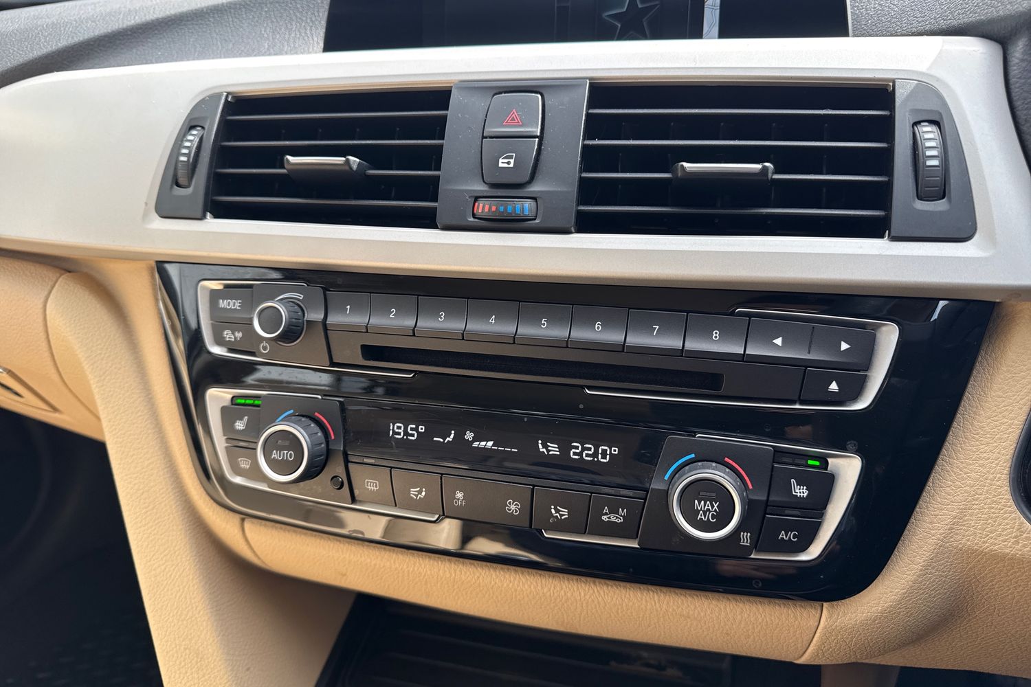 Used BMW 3 Series 2018 for sale - 78070000: Photo 22