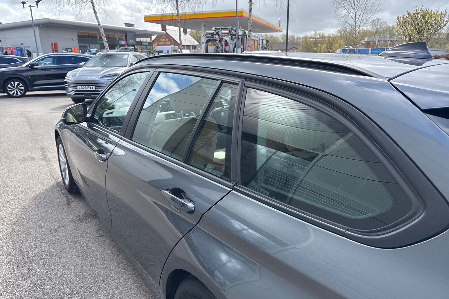 Used BMW 3 Series 2018 for sale - 78070000: Photo 27