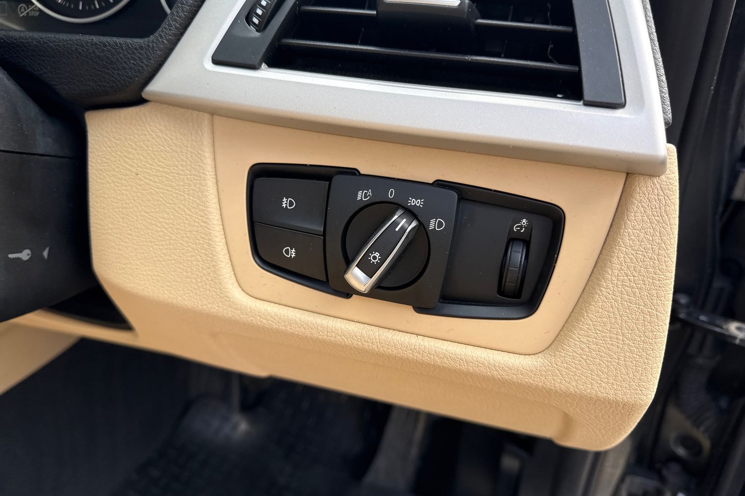 Used BMW 3 Series 2018 for sale - 78070000: Photo 31