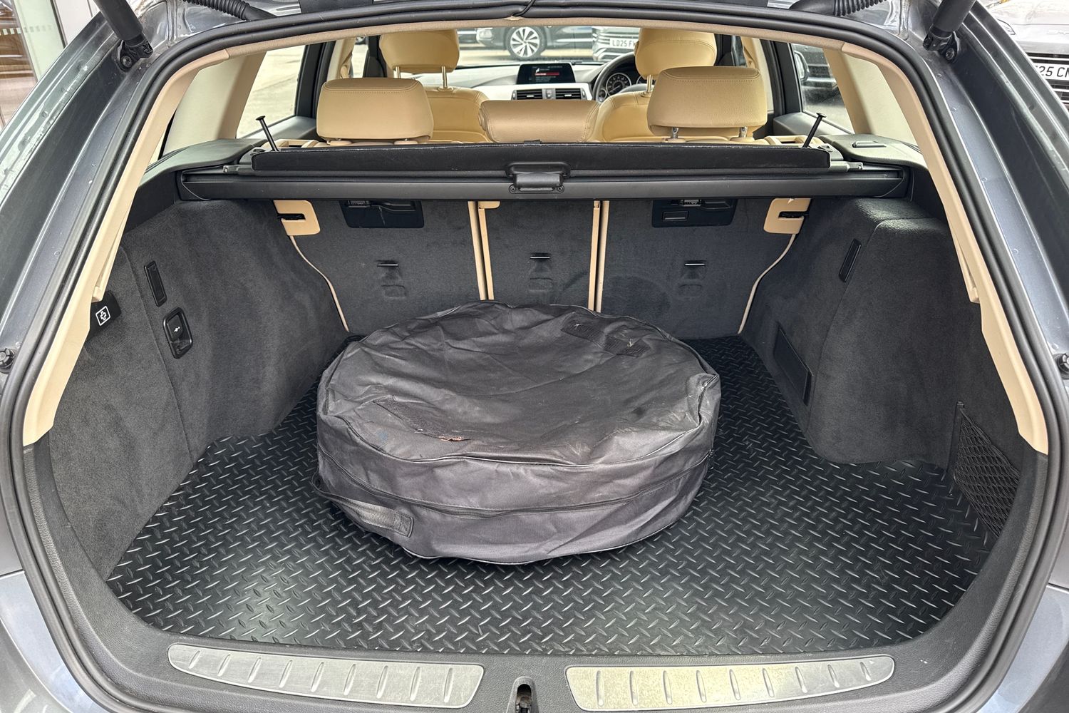 Used BMW 3 Series 2018 for sale - 78070000: Photo 7