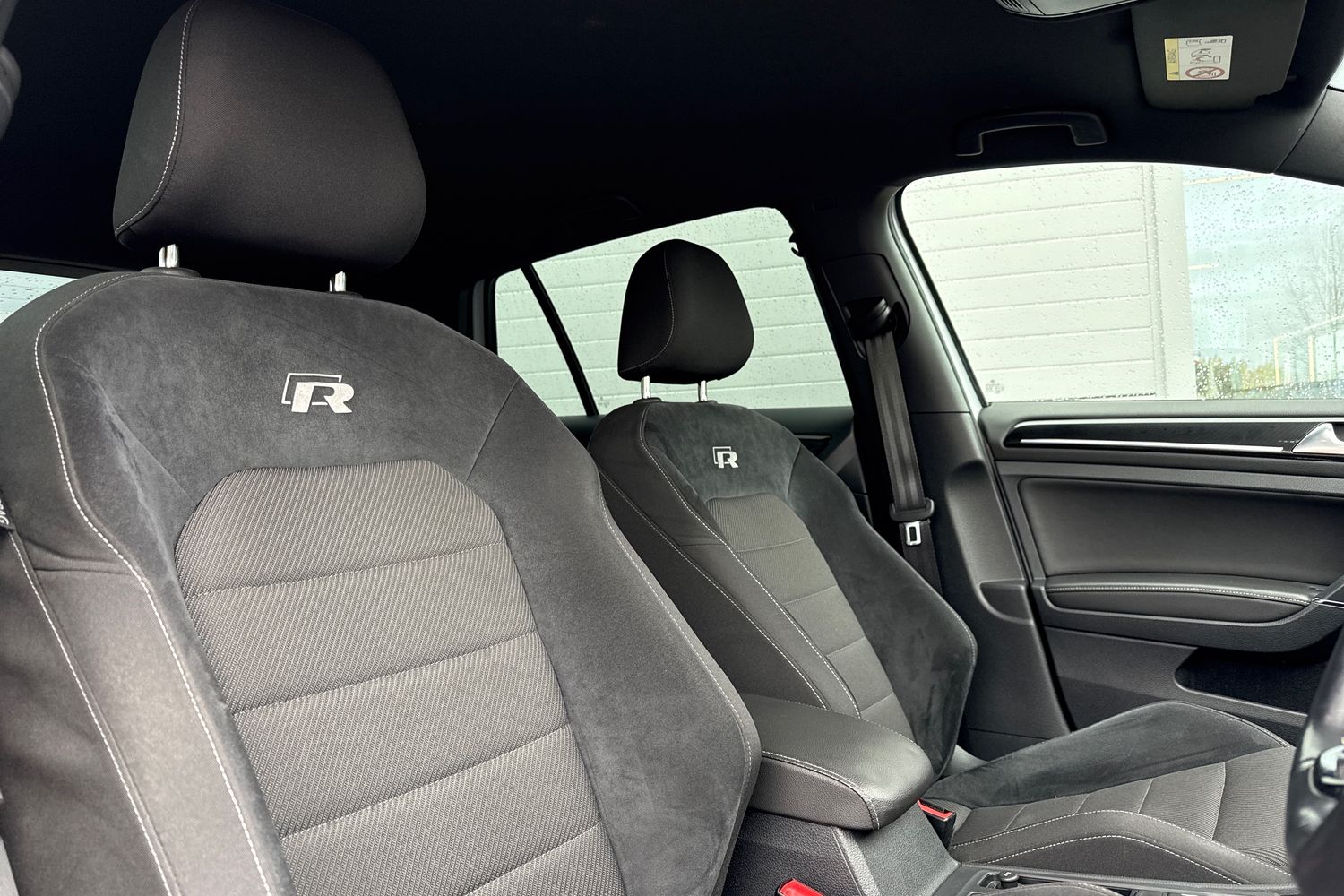 Used Volkswagen Golf 2018 for sale - 78043542: Photo 24