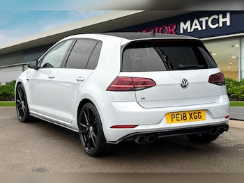 Used Volkswagen Golf 2018 for sale - 78043542: Photo