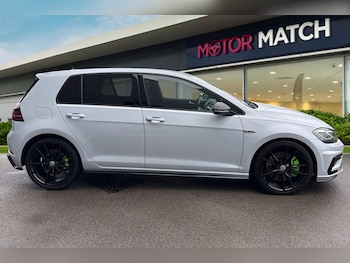 Used Volkswagen Golf 2018 for sale - 78043542: Photo