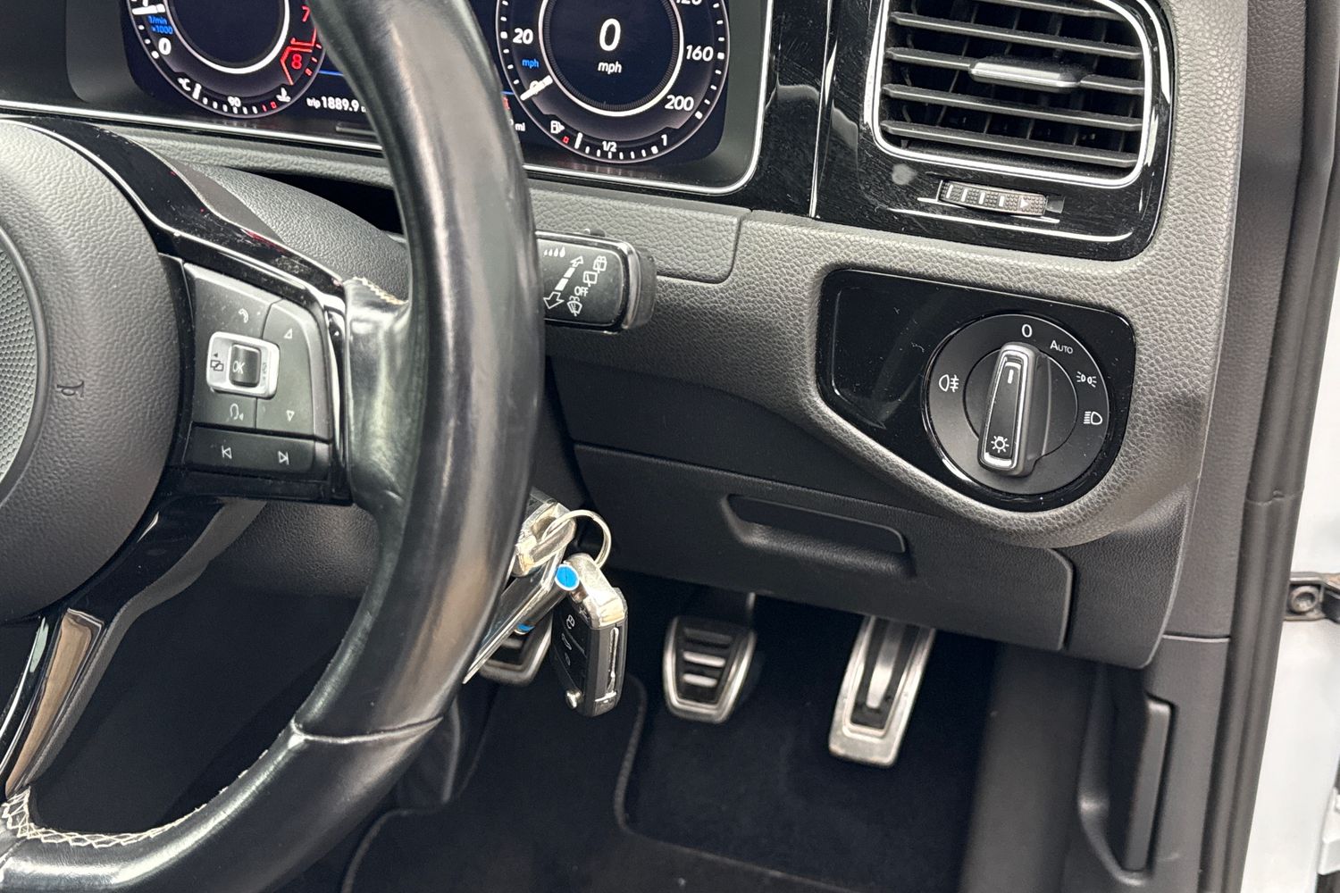 Used Volkswagen Golf 2018 for sale - 78043542: Photo 43