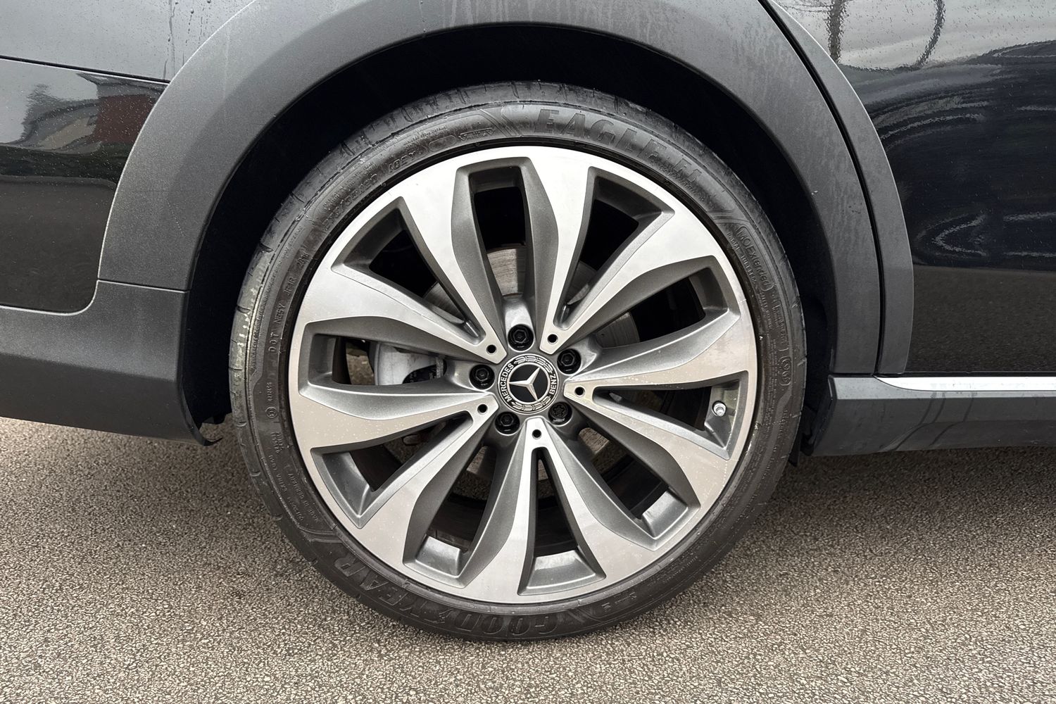 Used Mercedes-Benz E Class 2019 for sale - 77733679: Photo 11