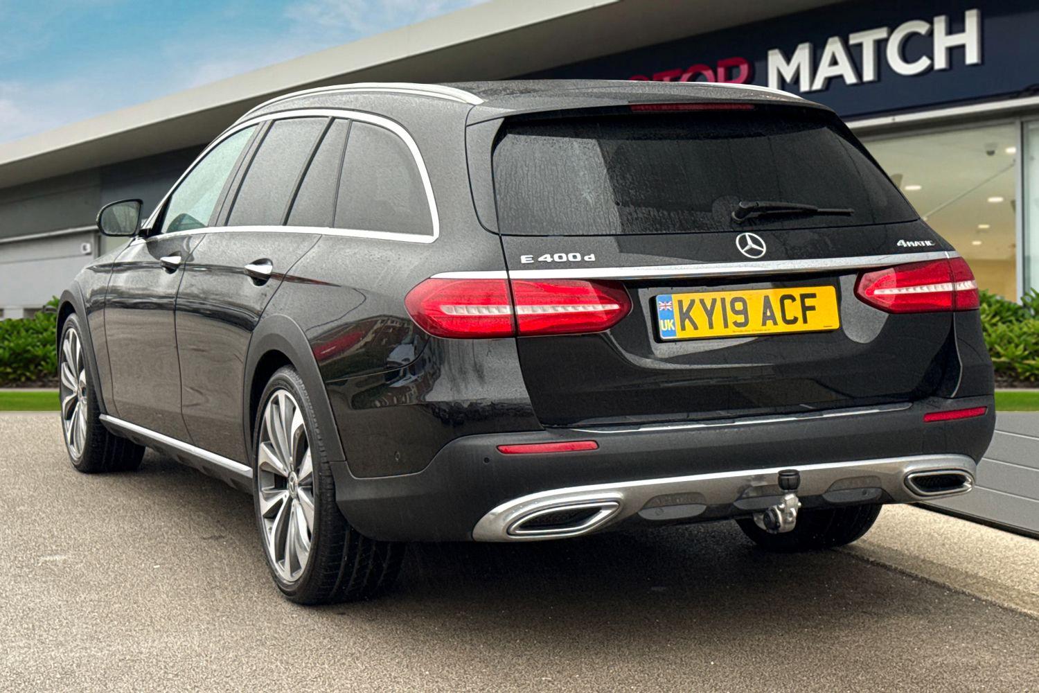 Used Mercedes-Benz E Class 2019 for sale - 77733679: Photo 2