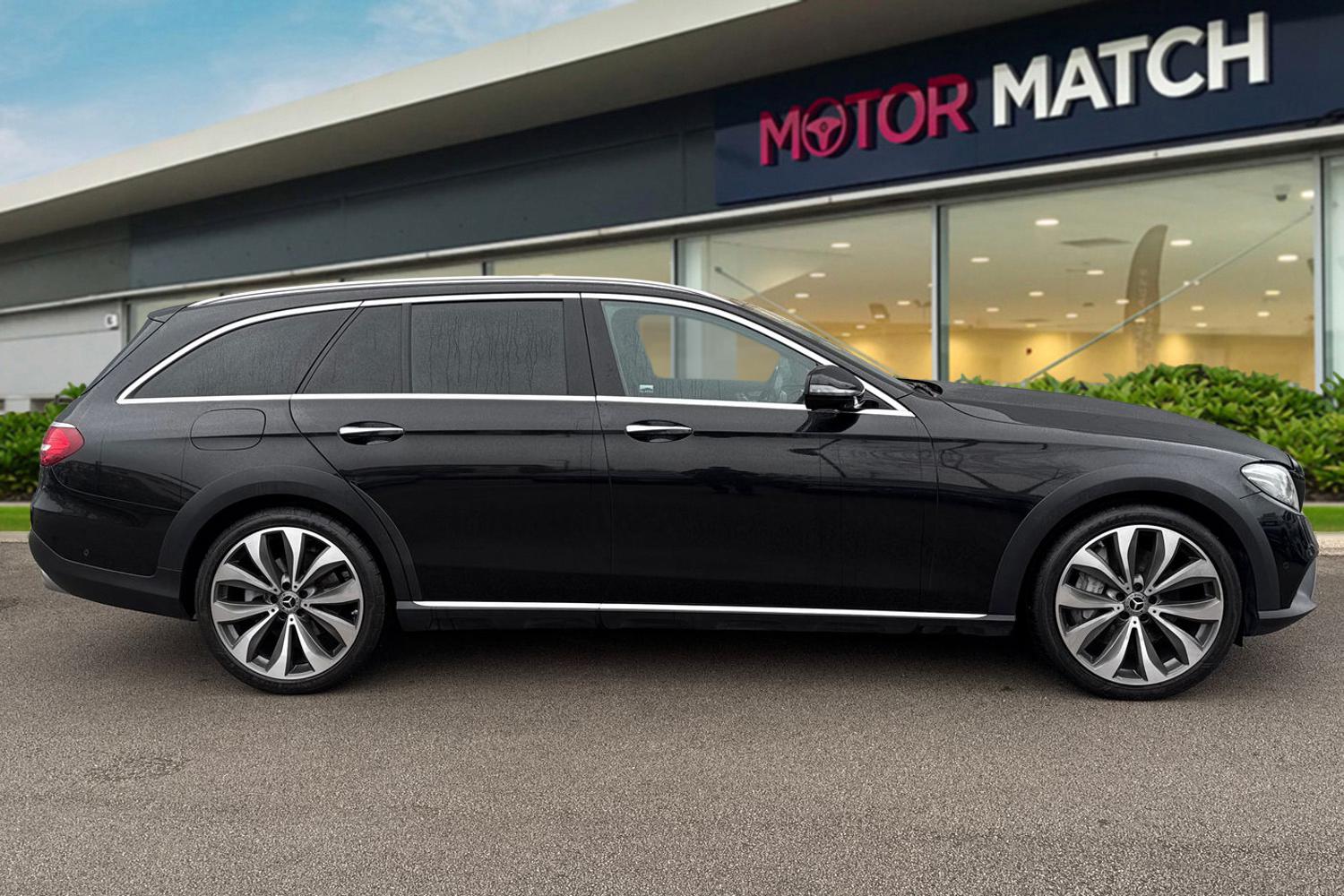 Used Mercedes-Benz E Class 2019 for sale - 77733679: Photo 3