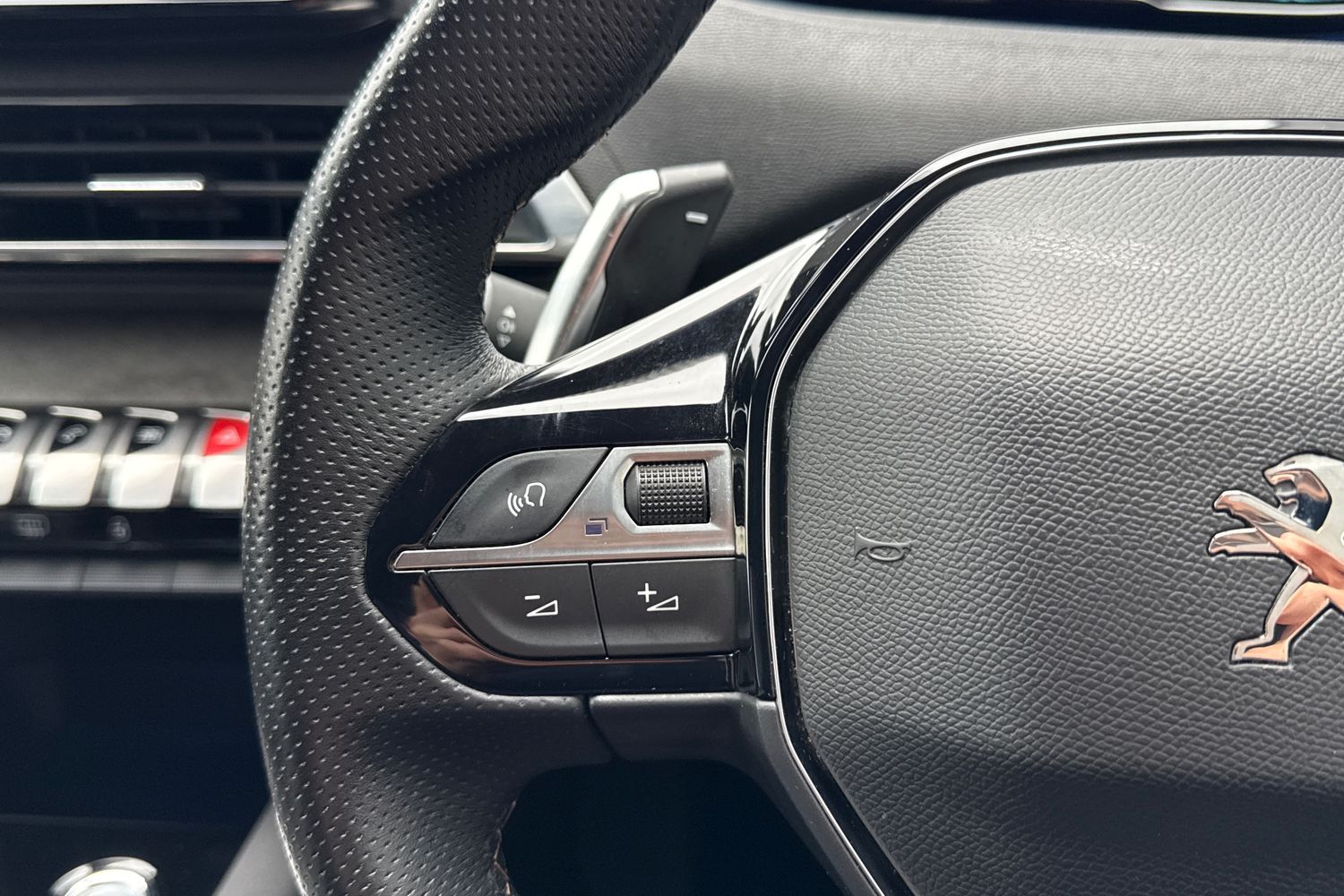 Used Peugeot 3008 2021 for sale - 77728661: Photo 52