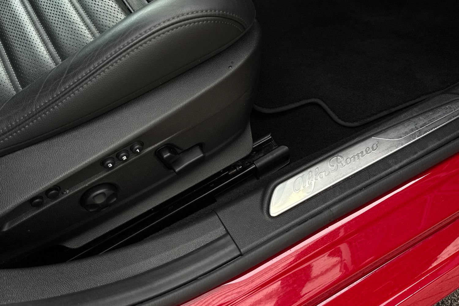 Used Alfa Romeo Giulia 2023 for sale - 77394138: Photo 42