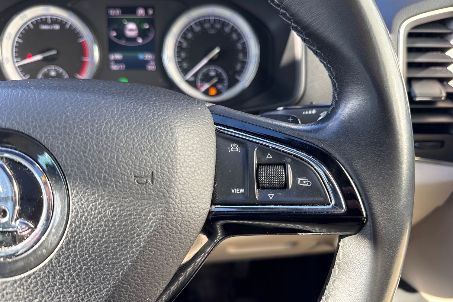 Used Skoda Karoq 2019 for sale - 76636897: Photo 57