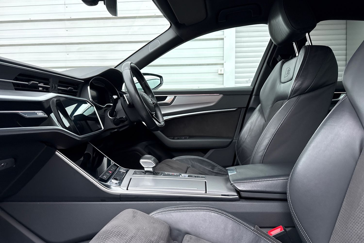 Used Audi A6 Saloon 2018 for sale - 77152467: Photo 35