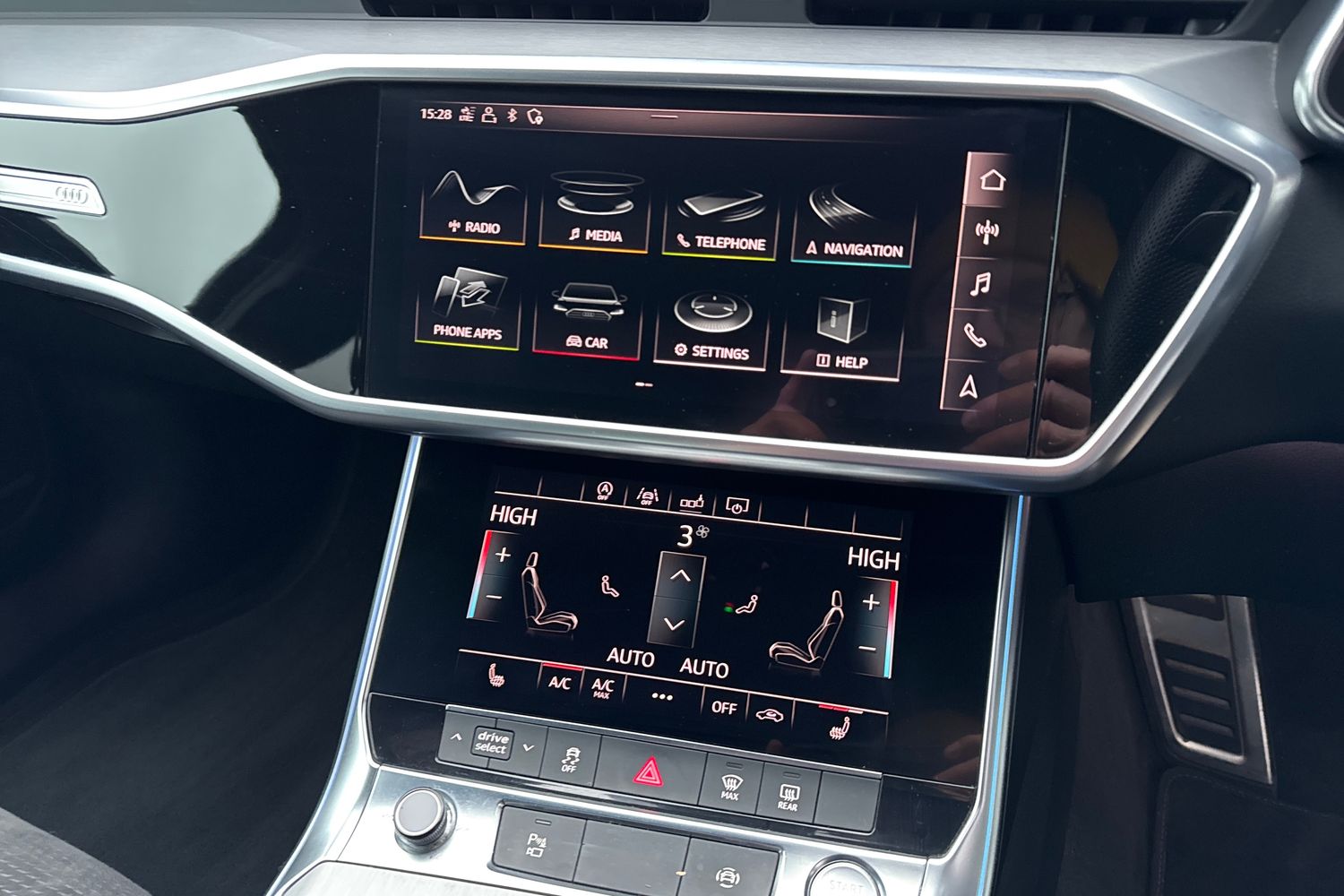 Used Audi A6 Saloon 2018 for sale - 77152467: Photo 45