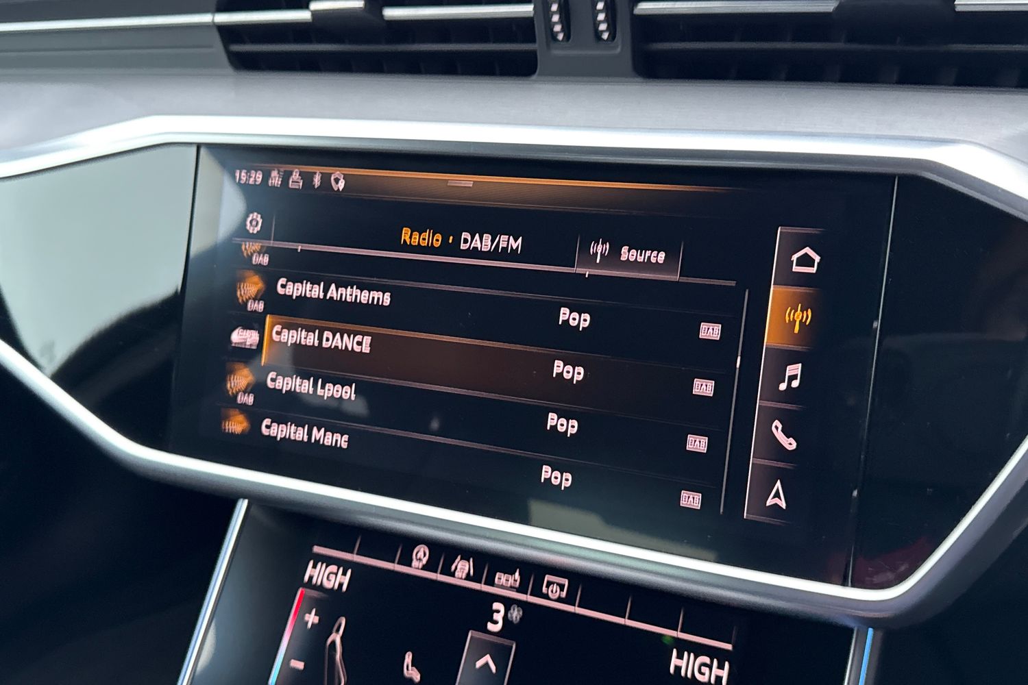 Used Audi A6 Saloon 2018 for sale - 77152467: Photo 46