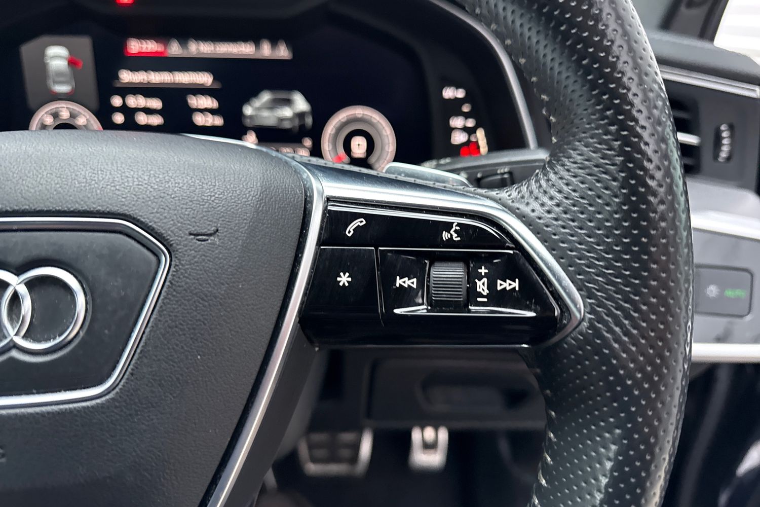 Used Audi A6 Saloon 2018 for sale - 77152467: Photo 57