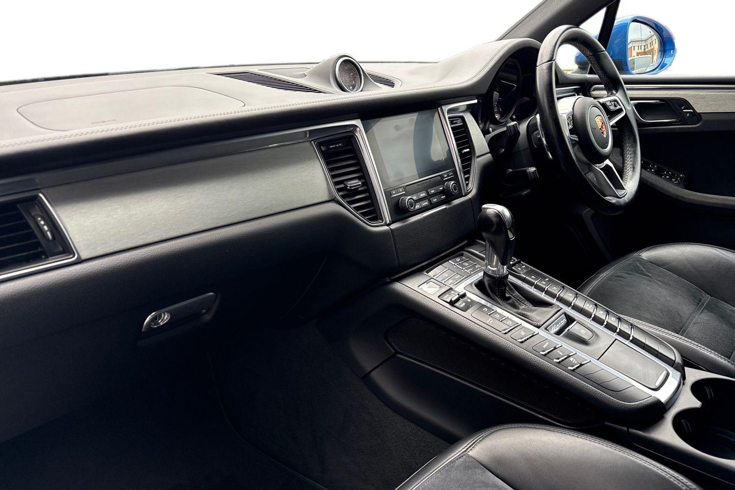 Used Porsche Macan 2017 for sale - 77733611: Photo 15