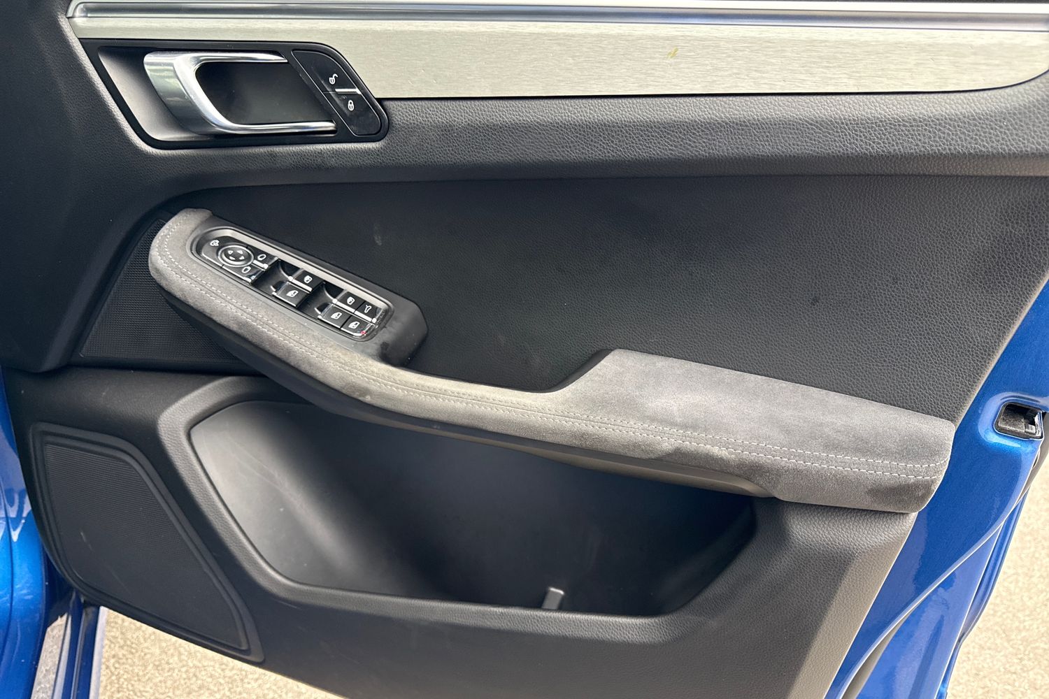 Used Porsche Macan 2017 for sale - 77733611: Photo 21