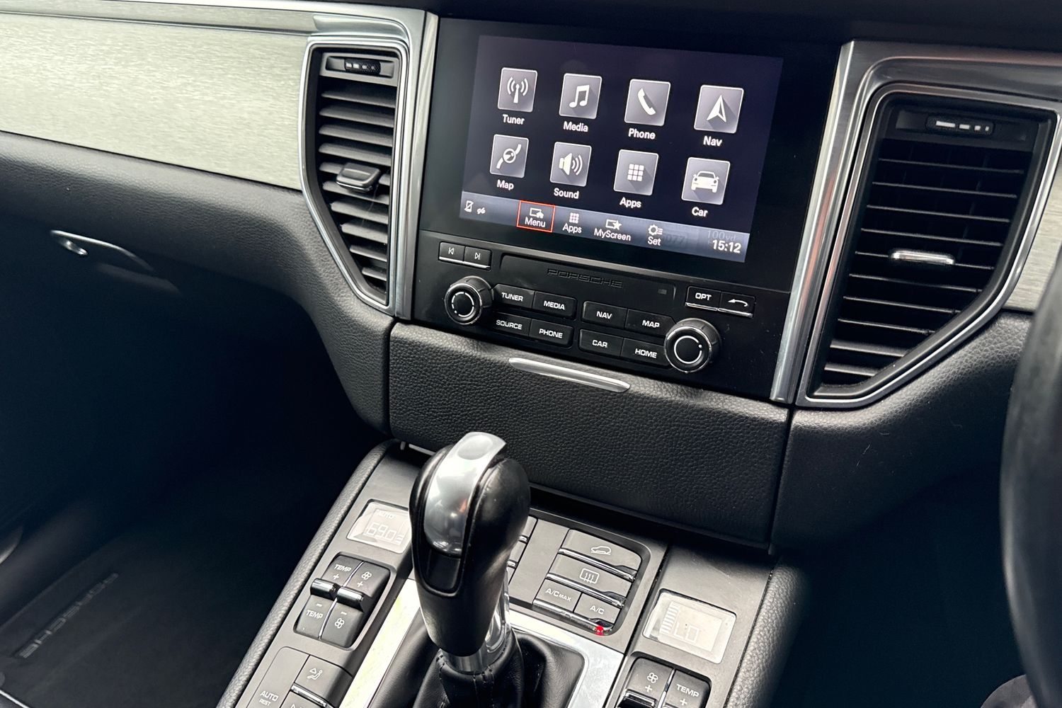 Used Porsche Macan 2017 for sale - 77733611: Photo 22