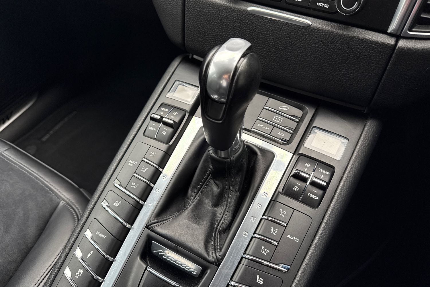 Used Porsche Macan 2017 for sale - 77733611: Photo 23