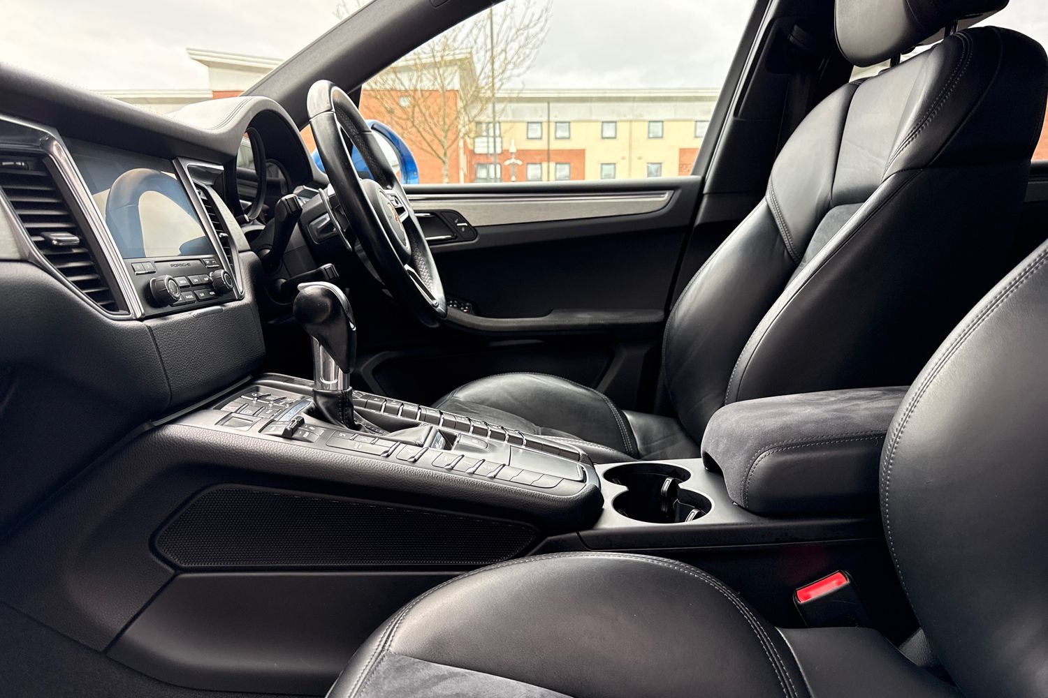 Used Porsche Macan 2017 for sale - 77733611: Photo 29