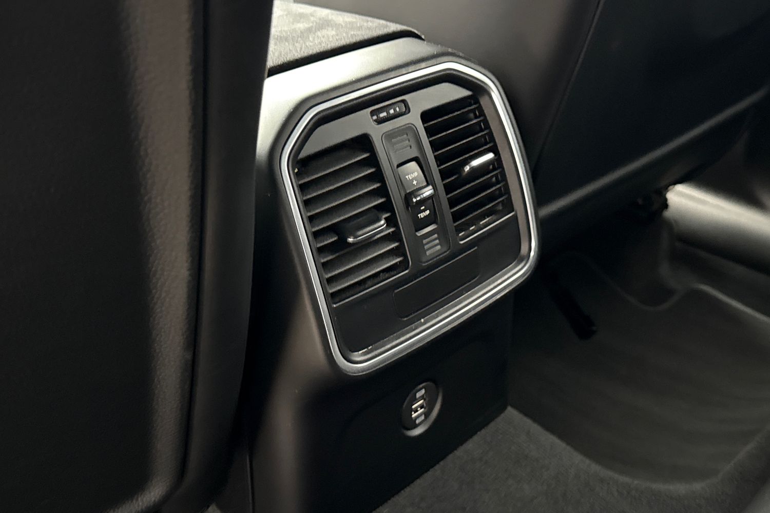 Used Porsche Macan 2017 for sale - 77733611: Photo 32