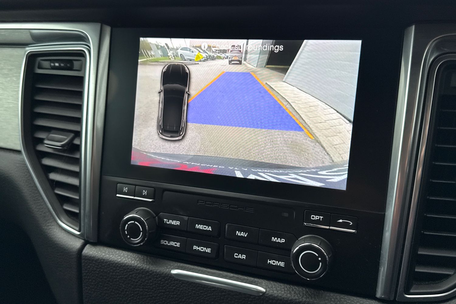 Used Porsche Macan 2017 for sale - 77733611: Photo 56