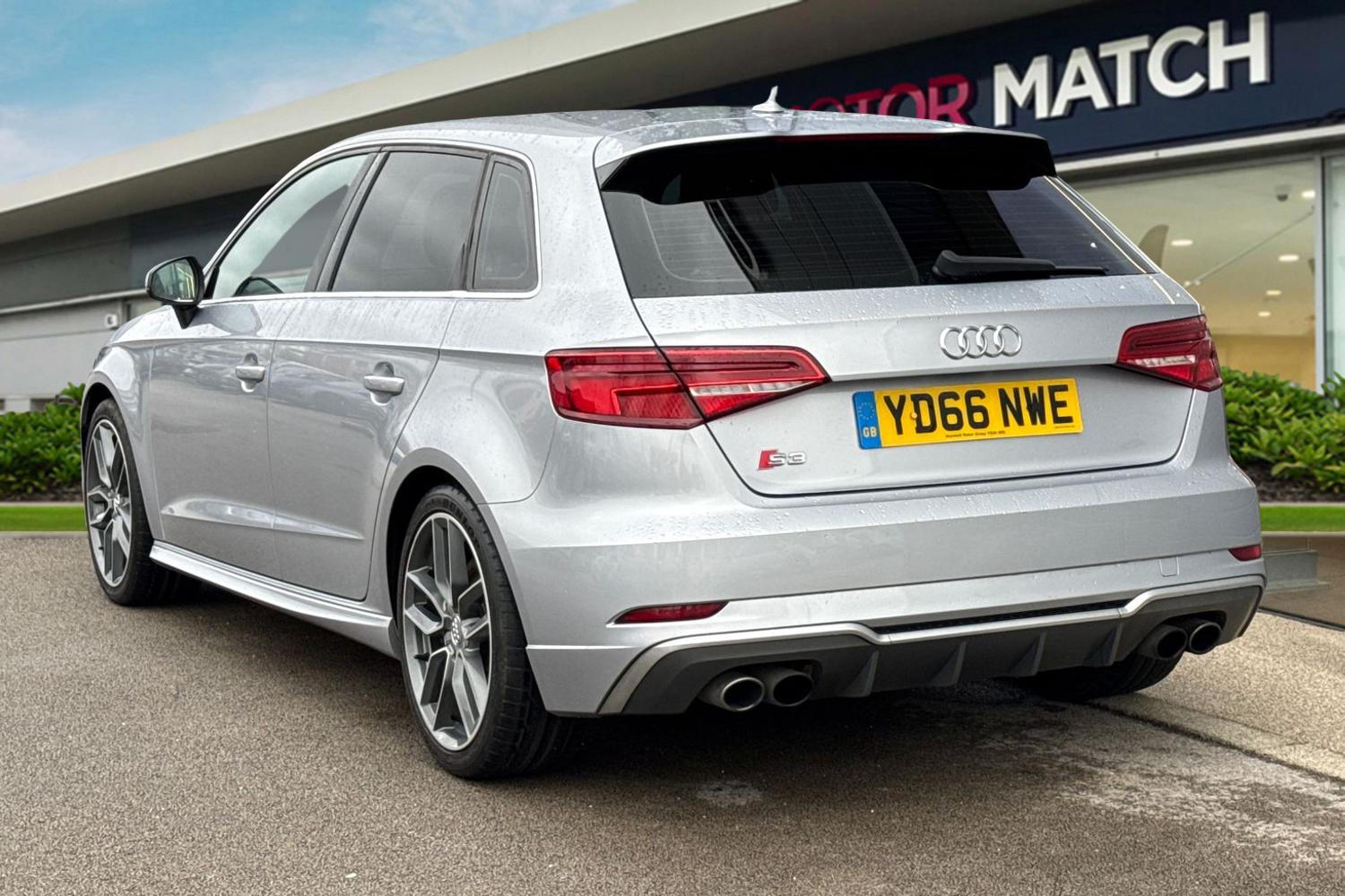 Used Audi A3 2016 for sale - 77308825: Photo 2