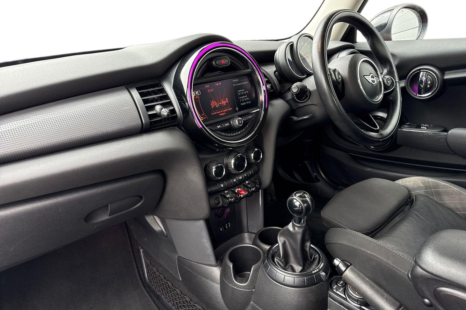 Used MINI Hatch 2016 for sale - 77302942: Photo 15