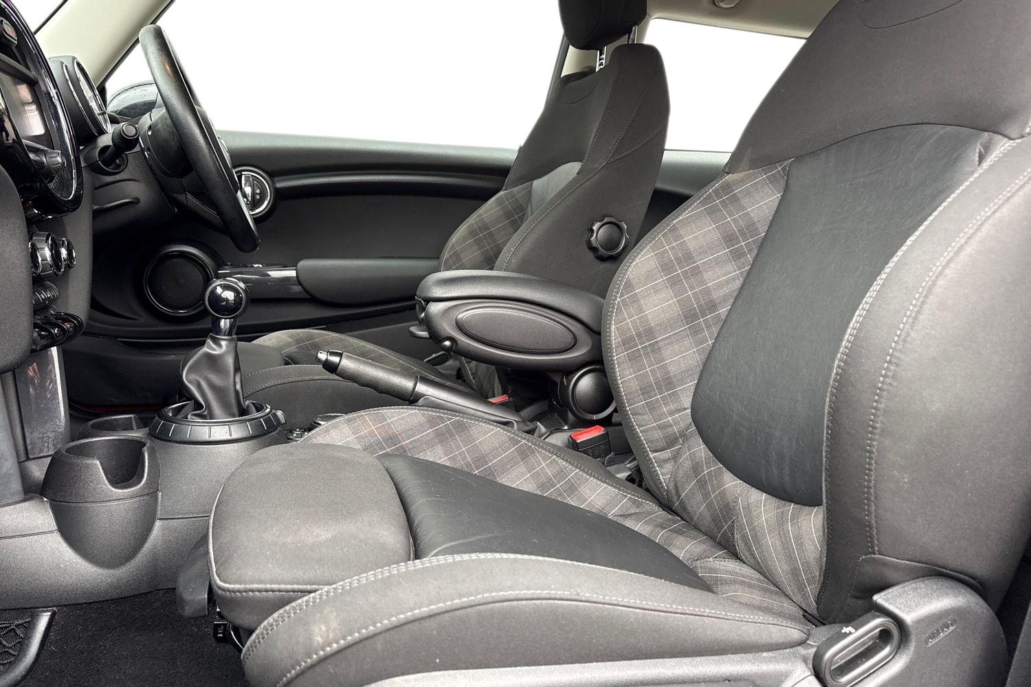 Used MINI Hatch 2016 for sale - 77302942: Photo 16