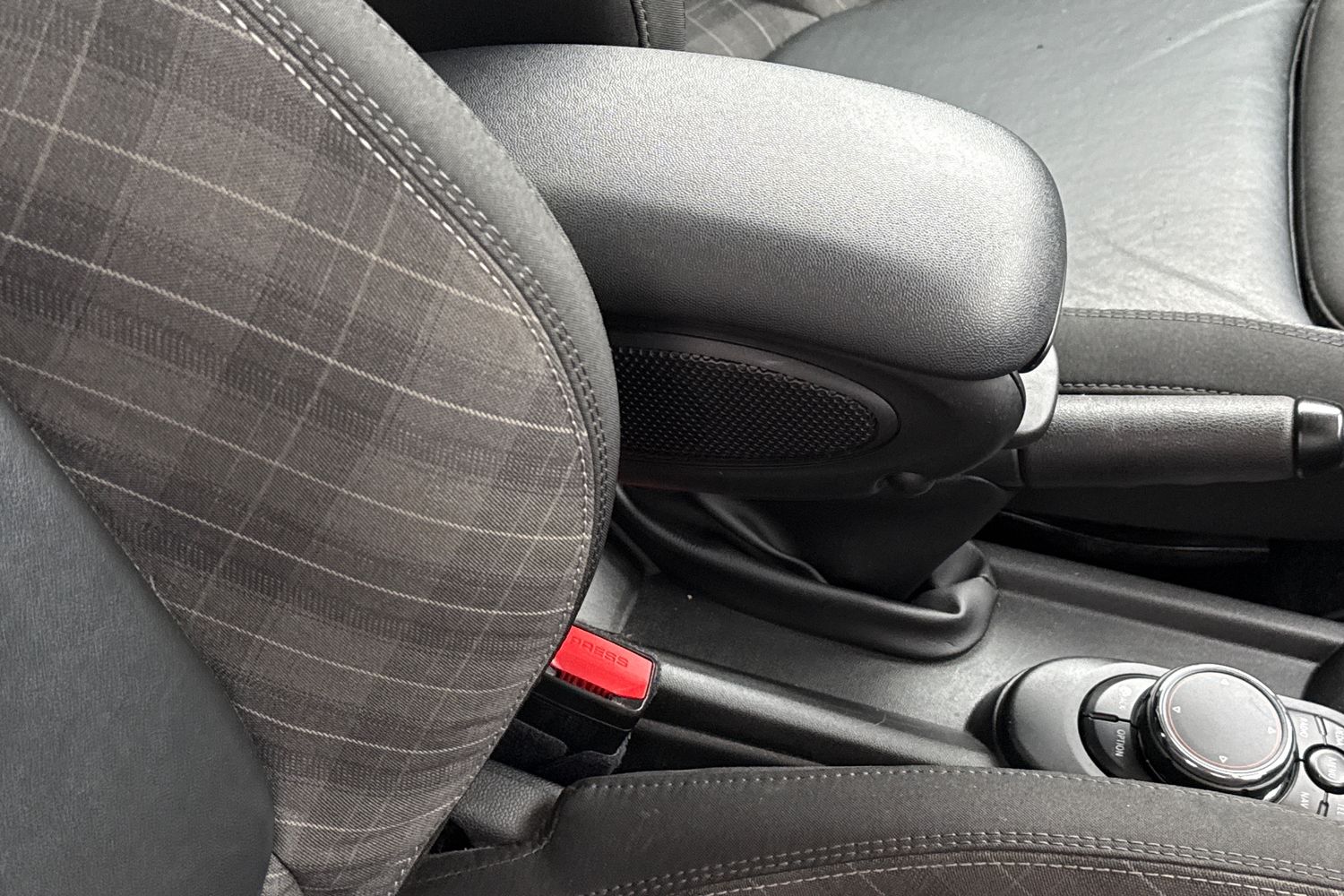 Used MINI Hatch 2016 for sale - 77302942: Photo 38