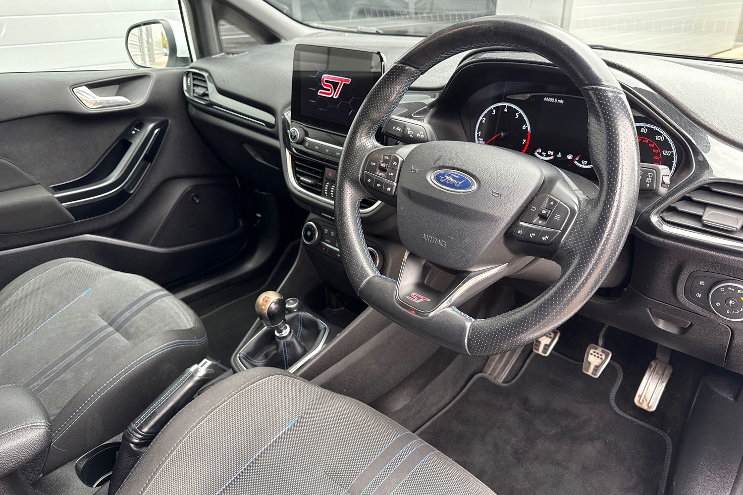 Used Ford Fiesta 2018 for sale - 76286652: Photo 14