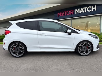 Used Ford Fiesta 2018 for sale - 76286652: Photo