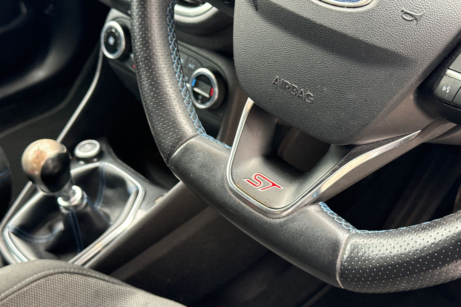 Used Ford Fiesta 2018 for sale - 76286652: Photo 58
