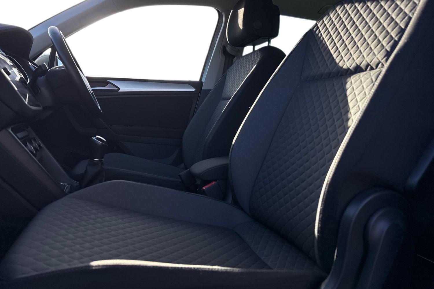 Used Volkswagen Tiguan 2019 for sale - 76604154: Photo 11