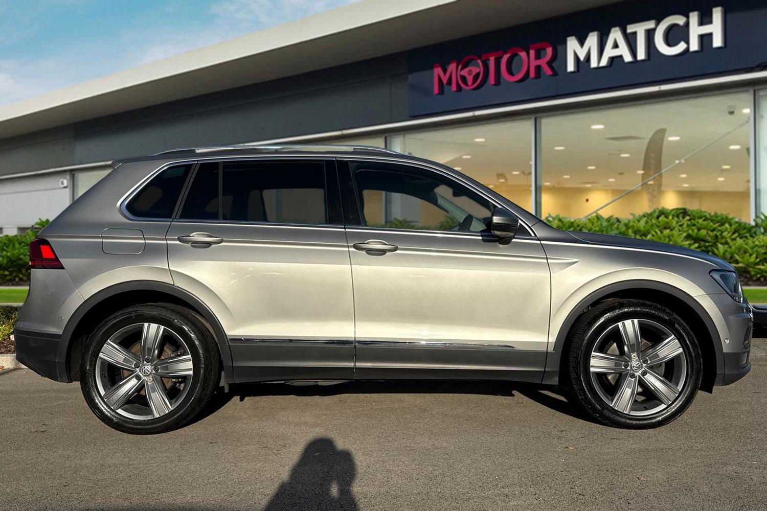 Used Volkswagen Tiguan 2019 for sale - 76604154: Photo 3