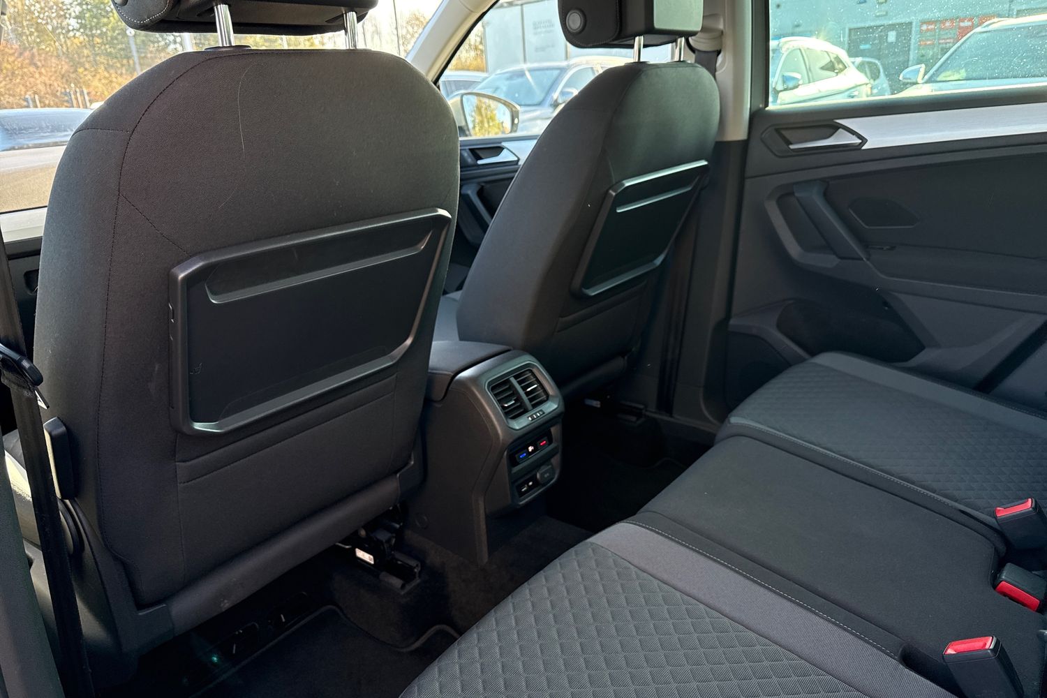 Used Volkswagen Tiguan 2019 for sale - 76604154: Photo 31