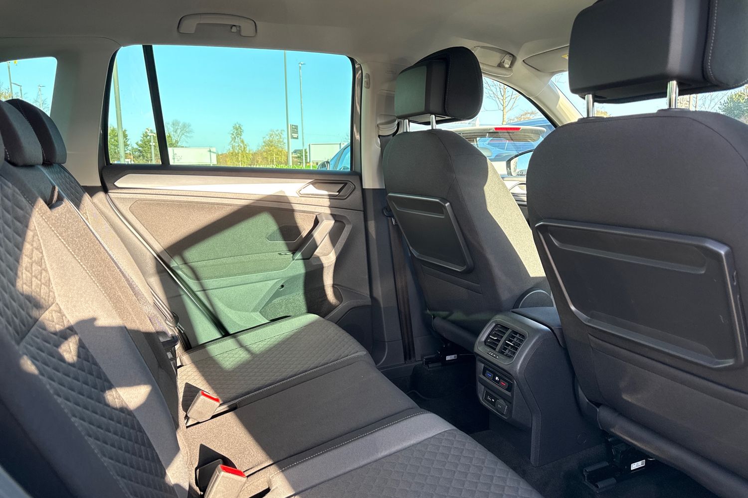 Used Volkswagen Tiguan 2019 for sale - 76604154: Photo 34