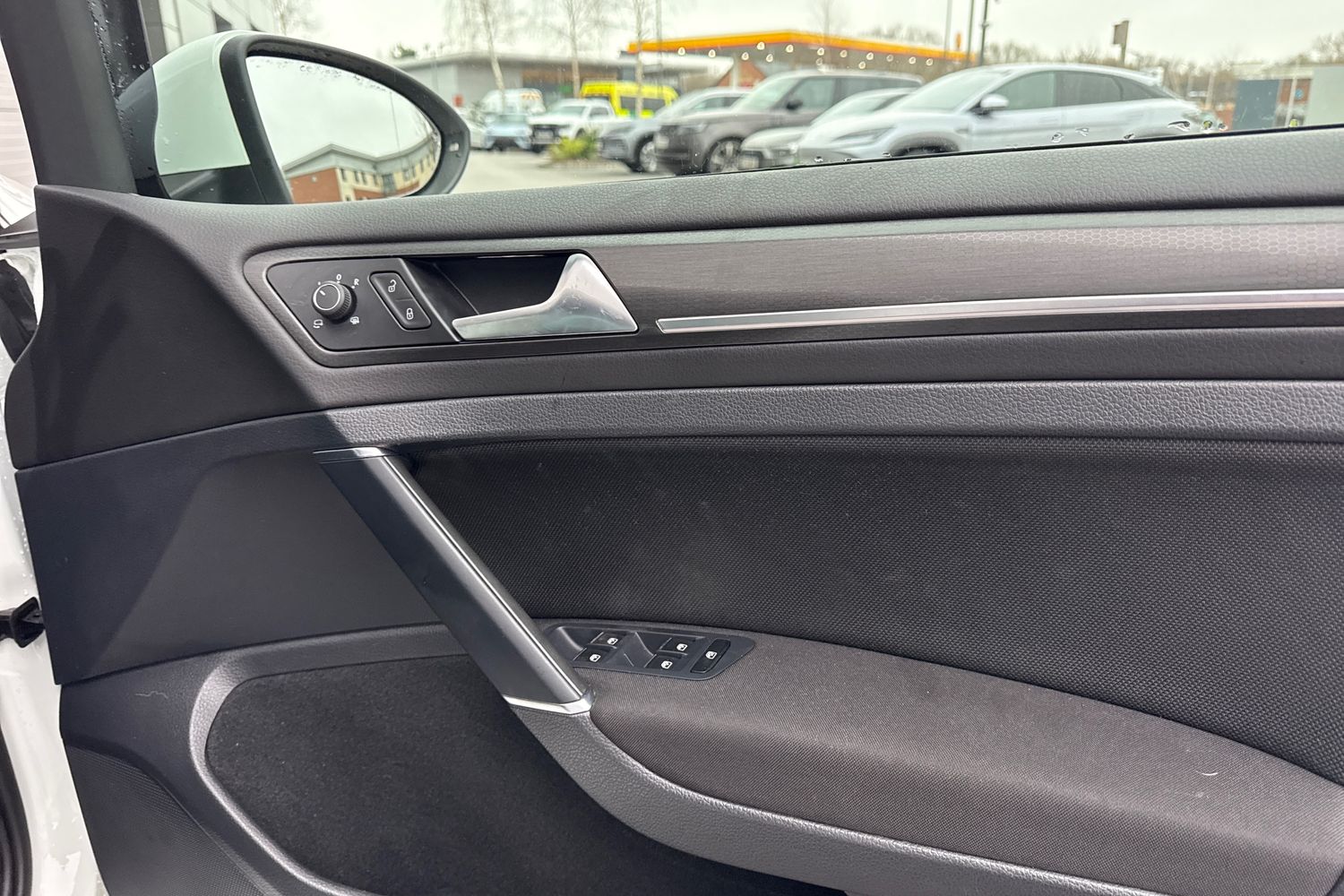 Used Volkswagen Golf 2018 for sale - 77152670: Photo 21